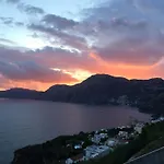 Calante Luna Praiano