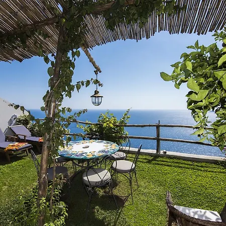 Calante Luna Guest house