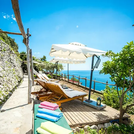 Calante Luna Guest house Praiano