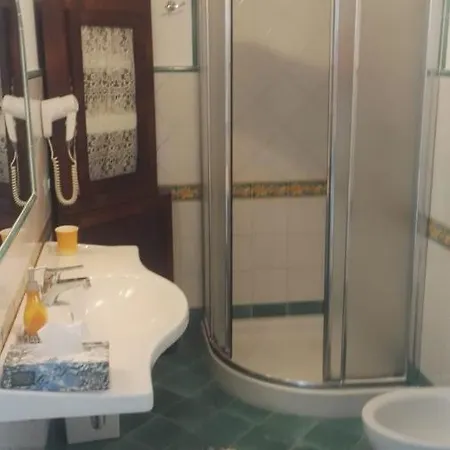 Guest house Calante Luna 2*